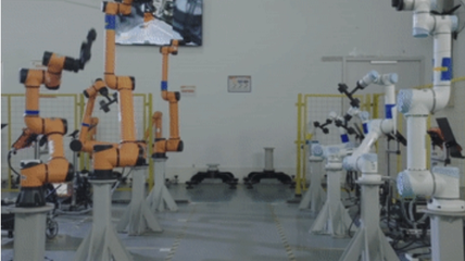 首季中國經濟觀察 聽，智能機器人研發背后的產業“新”變遷